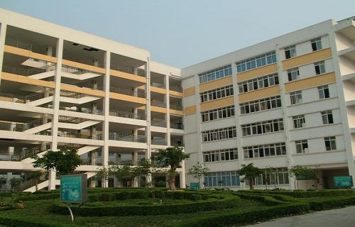 <b>安阳市高级技工学校</b>